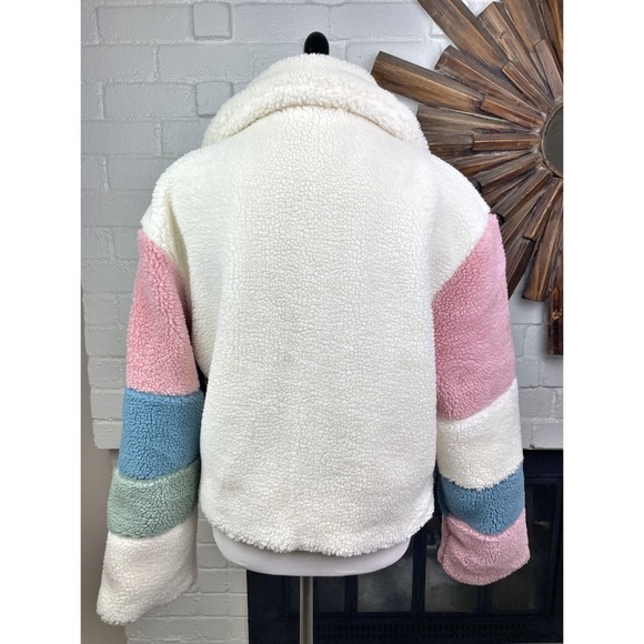 NWT Vigoss Jeans Colorblock Sherpa Jacket - Picture 8 of 10